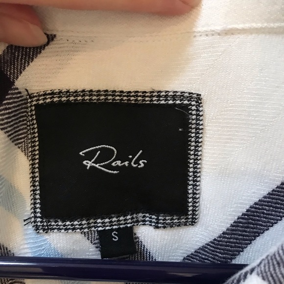 Rails hunter button down plaid flannel - Picture 3 of 3